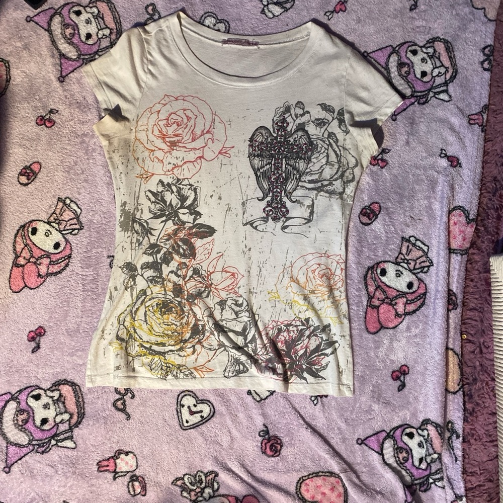 Tigjt fitting emo y2k shirt